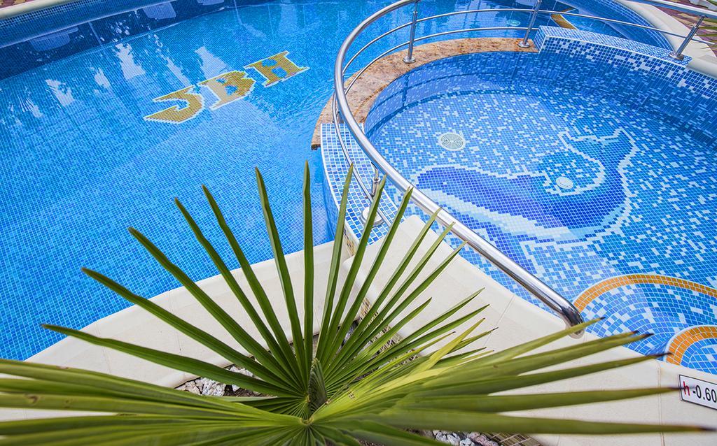 Jbh Hotel Sveti Vlas Luaran gambar
