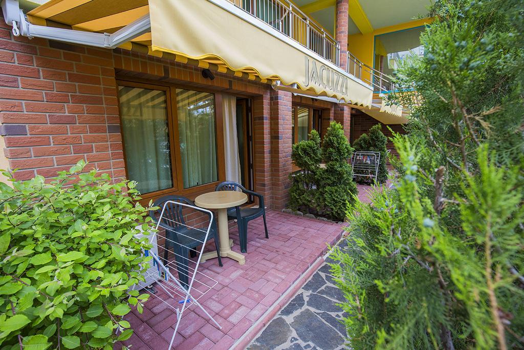 Jbh Hotel Sveti Vlas Luaran gambar