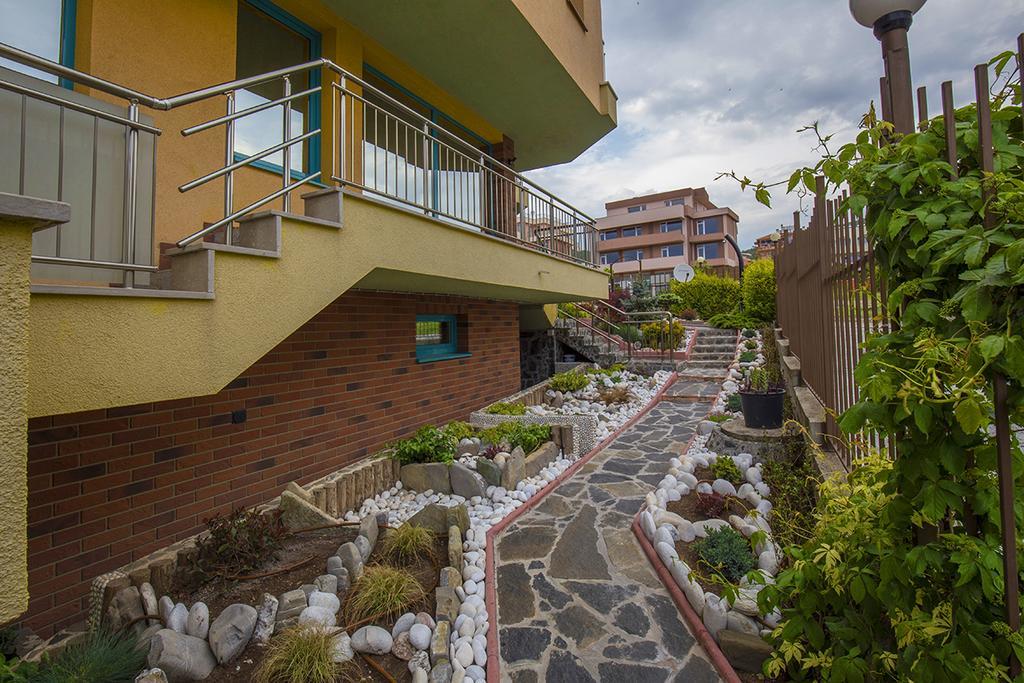 Jbh Hotel Sveti Vlas Luaran gambar