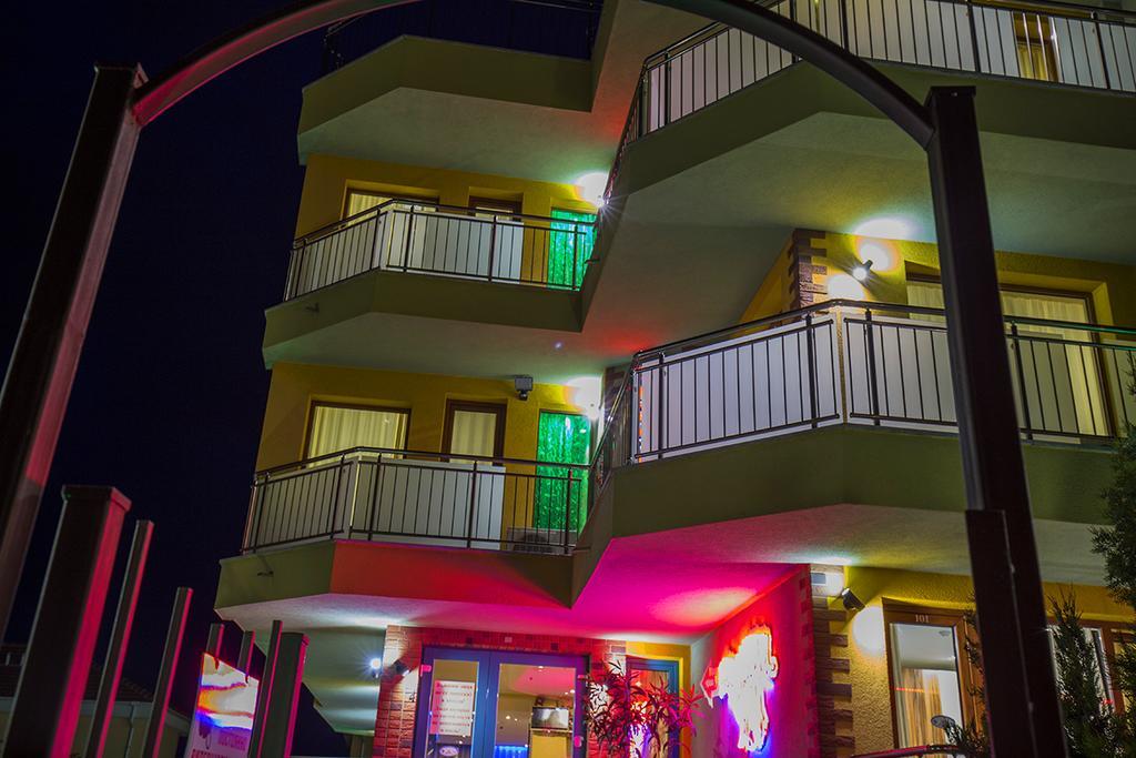 Jbh Hotel Sveti Vlas Luaran gambar